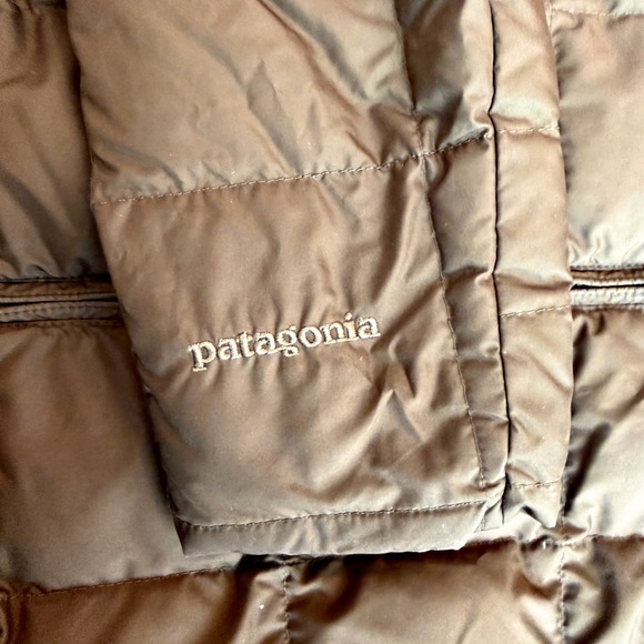 Like New Patagonia W’s Down With It Parka (brown, size L) - Picture 7 of 11